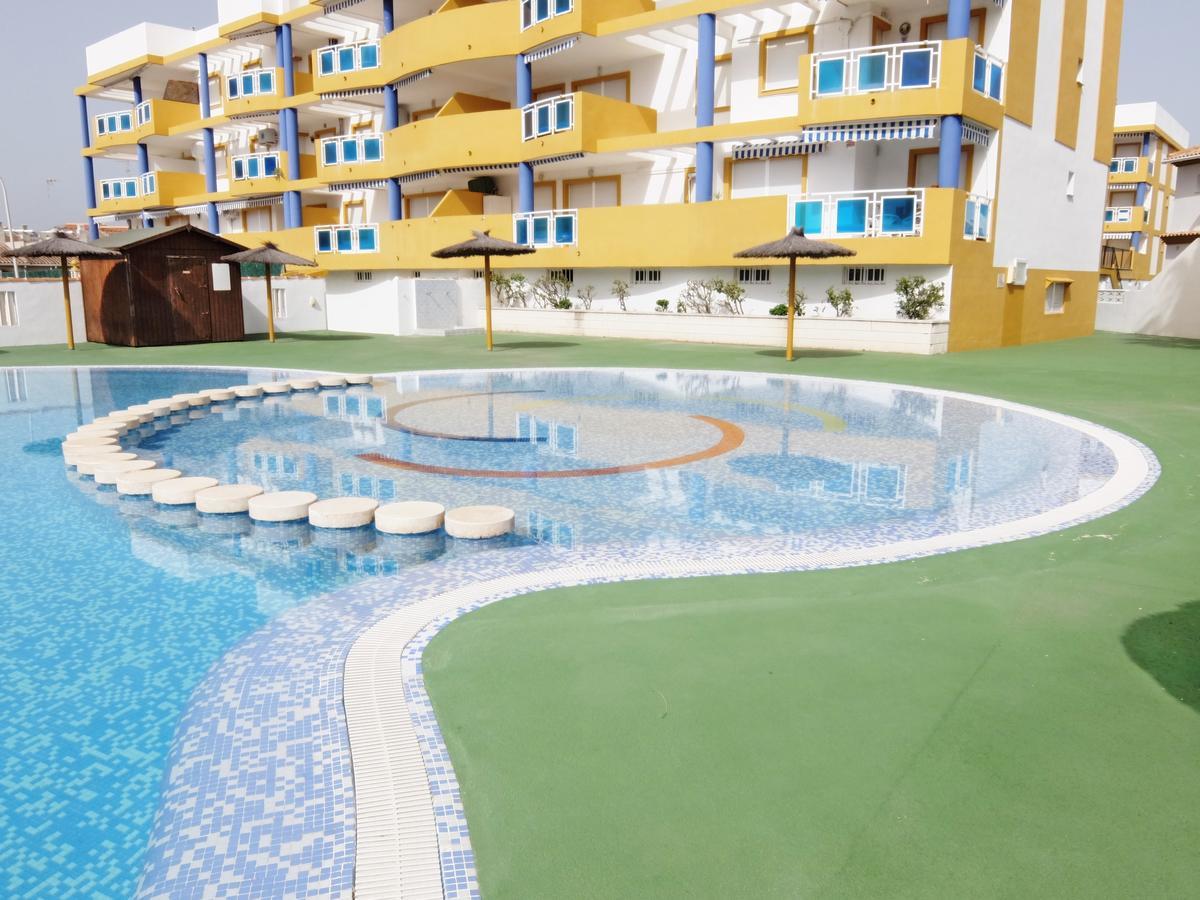 Apartamento Familiar Junto A La Playa De San Fernando - Oliva Exterior foto